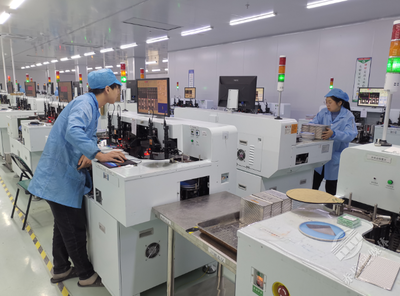 赤壁高新區 企業建設與生產雙線并進 嬰幼兒用品產業勢頭強勁